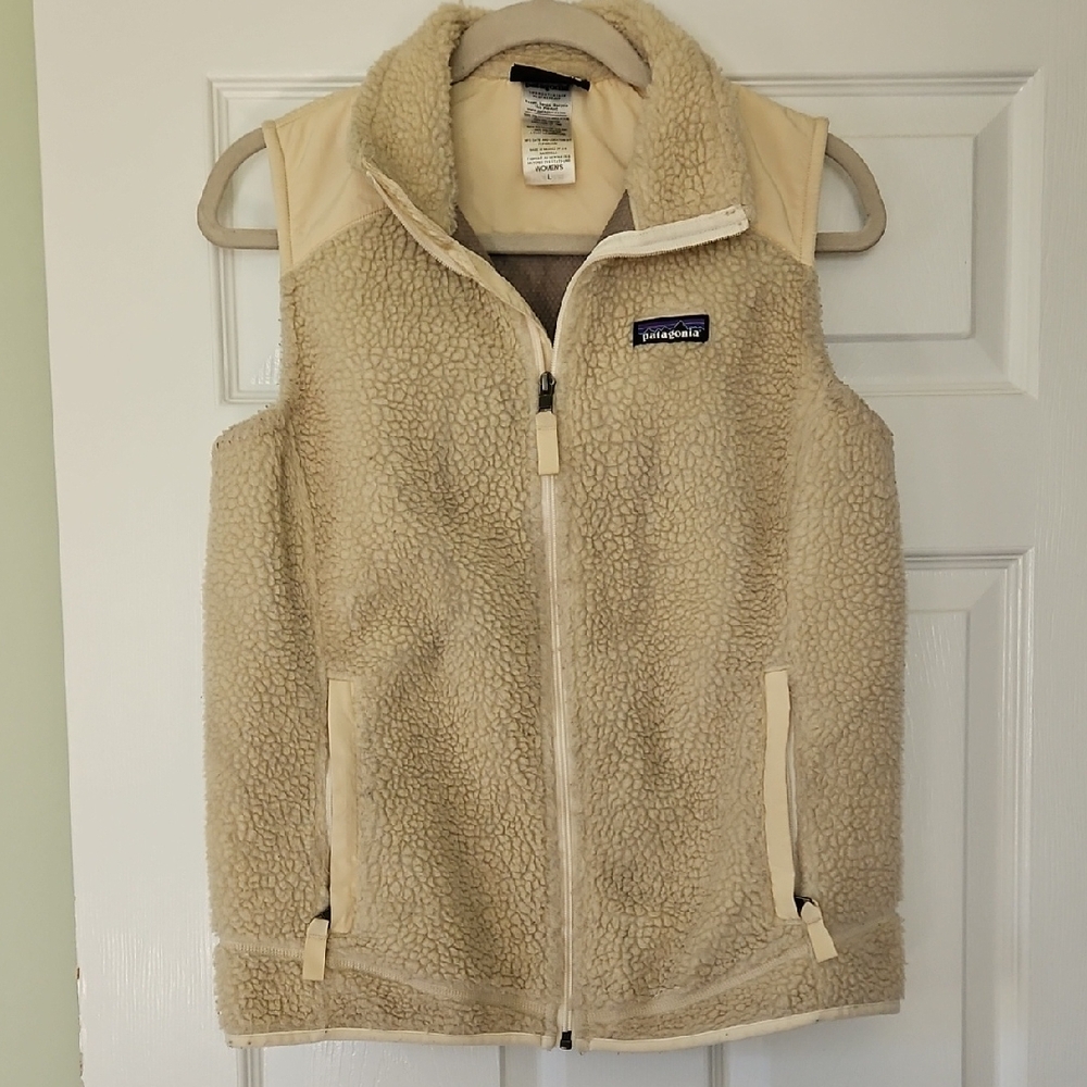 Patagonia Cream Fleece Vest